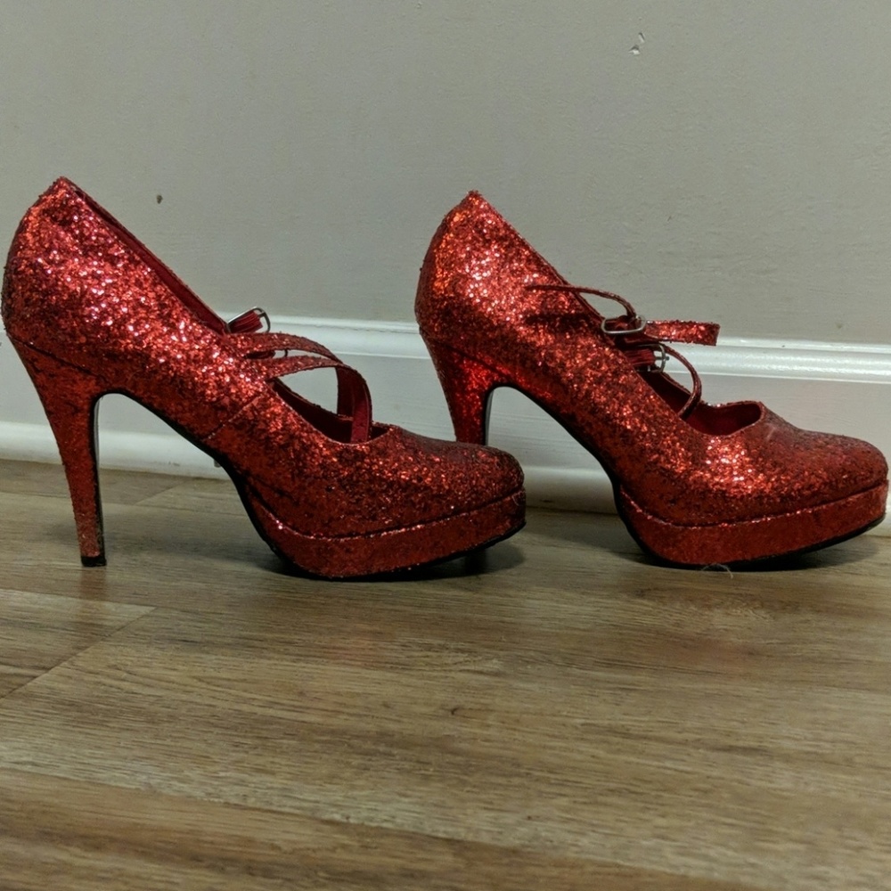 Red glitter high heels fits size 7-8!